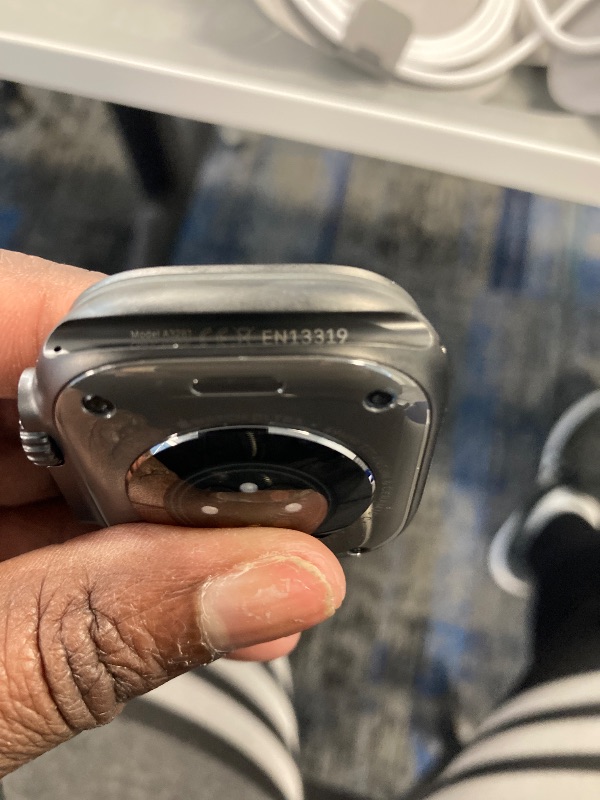 Photo 5 of Apple Watch Ultra 3 [GPS + Cellular 49mm] Running & Multisport Smartwatch w/Rugged Titanium Case w/Black/Charcoal Trail Loop - M/L. Satellite Communications, Advanced Health & Fitness Tracking