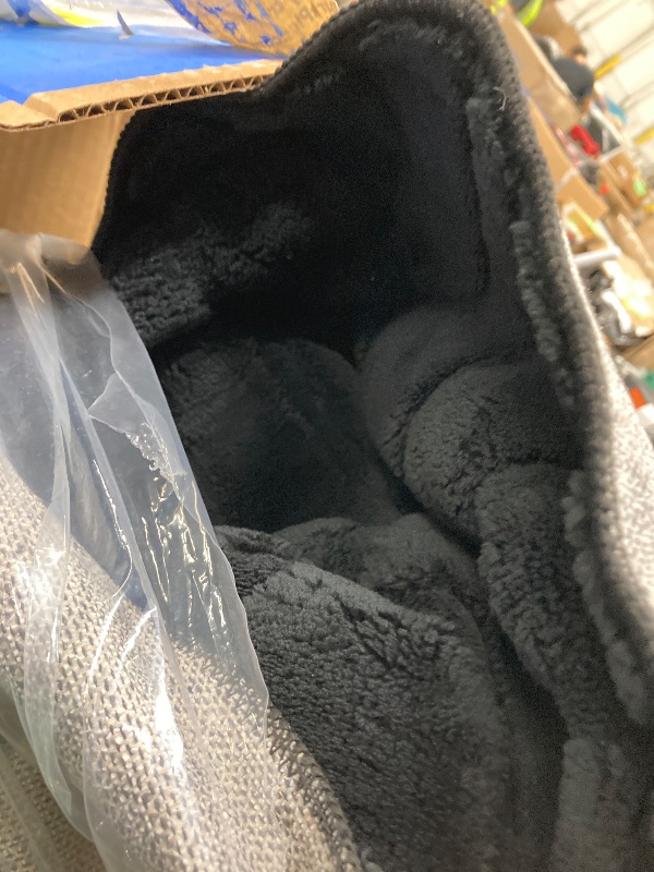 Photo 1 of **reference**Pentantan Shag Area Rugs, 8ft x 10ft Soft Fluffy Indoor Carpet for Living Room Bedroom Decor, Black