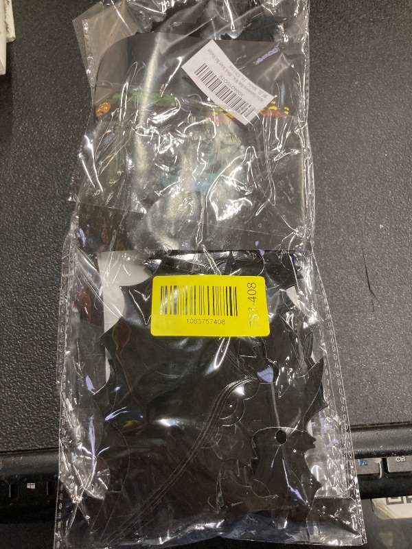 Photo 1 of  2 98Pcs Halloween Bats Wall Decor 3D Bats Halloween Window Decor Black Scary Bat Sticker for Creepy Halloweens Wall Decal Bathroom Indoor Home Decoration