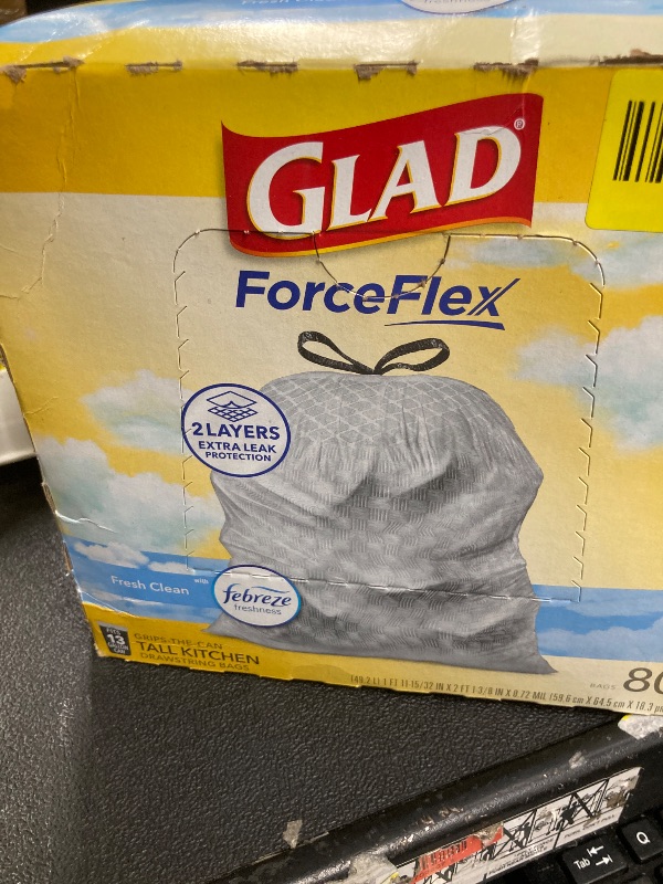 Photo 1 of *****Factory seal*****
Glad ForceFlex Tall Kitchen Trash Bags, 13 Gallon, Fresh Clean, 80 Count (Package May Vary)