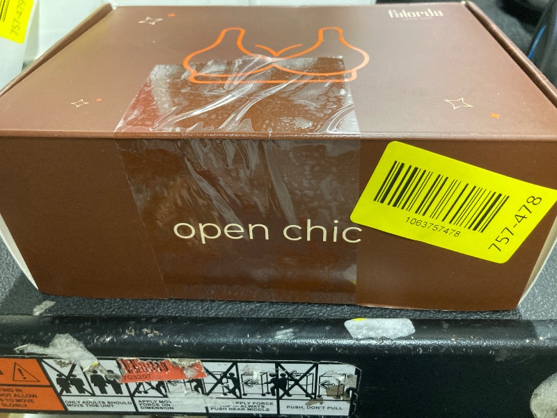 Photo 1 of *****Factory seal*****

Falorda Wireless Sports Bras for Women Comfortable Seamless Push Up Full Coverage Deep V Neck Adjustable Sleep Everyday Wear (L,Pink)