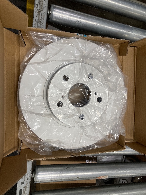 Photo 1 of  53011421 QuietCast Premium Disc Brake Rotor - Compatible with Select Cadillac Escalade; Chevrolet Silverado 1500, Suburban, Tahoe; GMC Sierra 1500, Yukon, Yukon XL; FRONT - Single