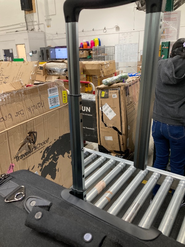 Photo 1 of **PULL HANDLE BROKEN**Traveler's Choice Carry-On Softside 8-Wheeled Spinner Garment Bag Luggage, Black, 21-Inch