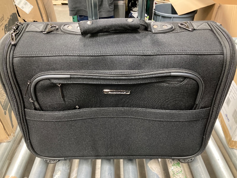 Photo 1 of **PULL HANDLE BROKEN**Traveler's Choice Carry-On Softside 8-Wheeled Spinner Garment Bag Luggage, Black, 21-Inch