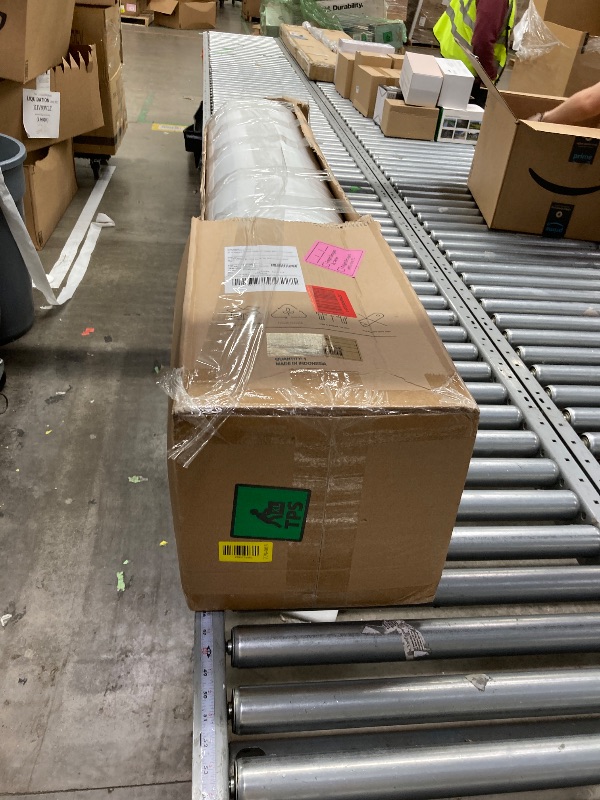 Photo 1 of **It's in poor condition and is missing a part; it's unknown if it works 100%***ZINUS 12 Inch Queen Green Tea Memory Foam Mattress [New Version], Fiberglass free, Medium Firm Feel, Zoned Pressure Relief, Certified Safe Foams & Fabric, Mattress in A Box