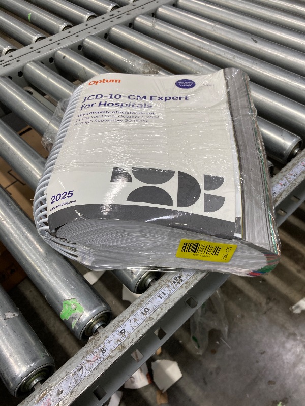 Photo 1 of
***used***2025 ICD-10-CM Expert for Hospitals with Guidelines (Spiral)