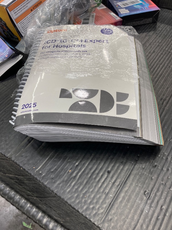 Photo 1 of
***used***2025 ICD-10-CM Expert for Hospitals with Guidelines (Spiral)