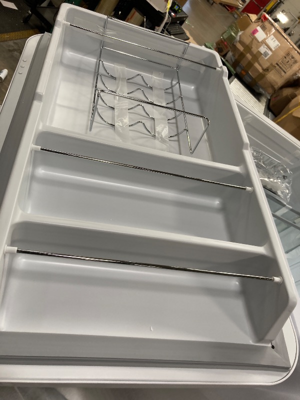 Photo 1 of **It's used, it's unknown if it's missing parts, and it was connected and turned on, but it's not known if it works 100%.***Cooluli Curve 3.8 cu ft Mini Fridge with Freezer - Small Refrigerator for Bedroom, Office, Dorm Room (White, 3.2 cu.ft Refrigerator