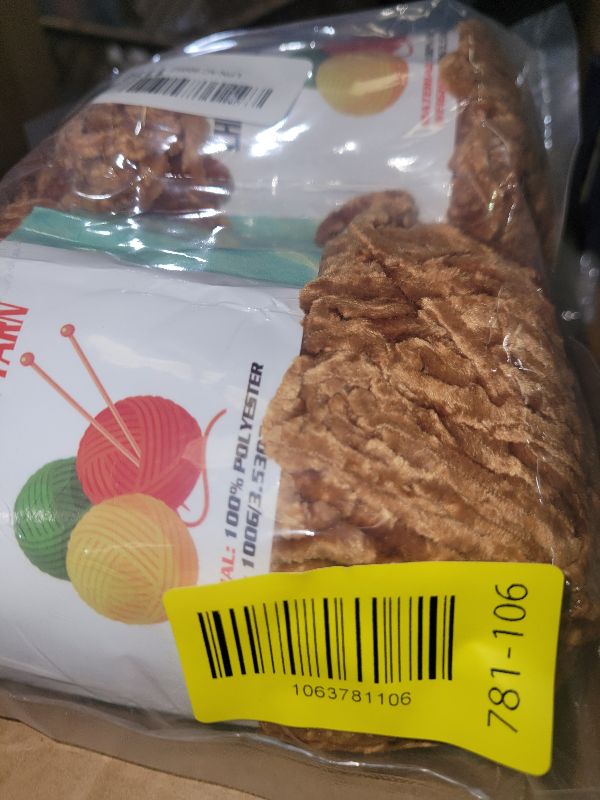 Photo 1 of 2 * 100g Velvet Chenille Chunky, Handcrafts Weaving Soft Chenille Yarn for Crocheting Clearance, Used for Making Baby Yarn Blanket, Clothes, Knitting Creations (Coffee)