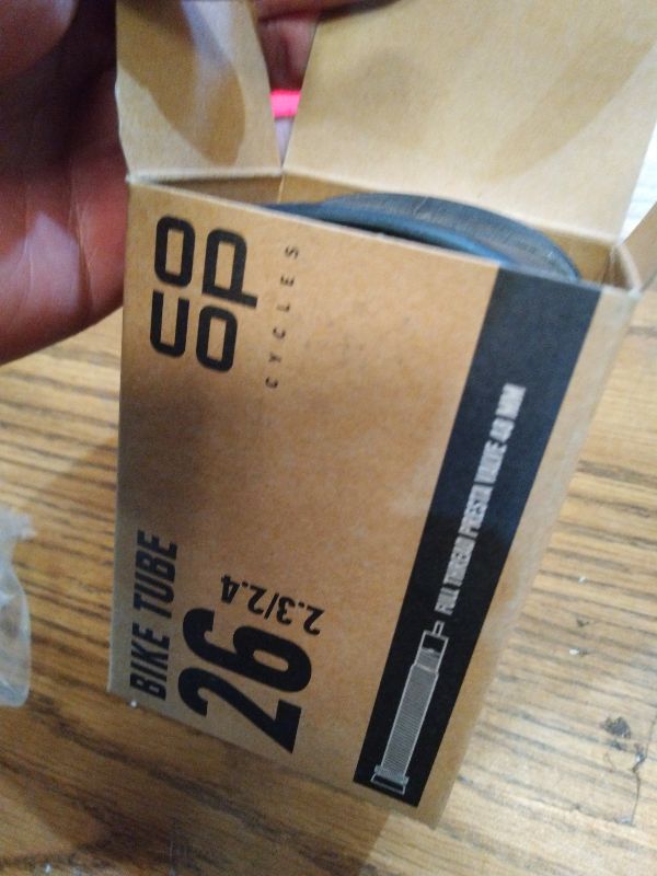 Photo 1 of 1-PC 26" Bike Inner Tube 26x2.125/2.25/2.35/2.4 AV32MM Schrader Valve?56/64-559? 26" Bicycle Tube Compatible with 26 x 2.125 26 x 2.25 26 x 2.3 26 x 2.35 26 x 2.40 Bike Tire Tube