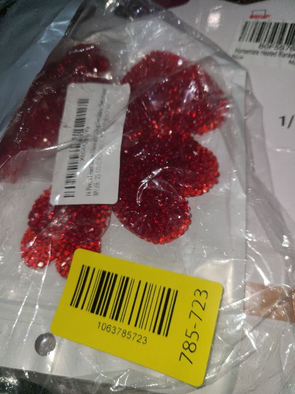 Photo 1 of 16 Pieces Heart Shape Diamond Appliques Iron on Rhinestone Applique Glitter Rhinestone Applique for DIY Crafts Clothes Bag Pants Wedding Decoration (Red, 4 Sizes)