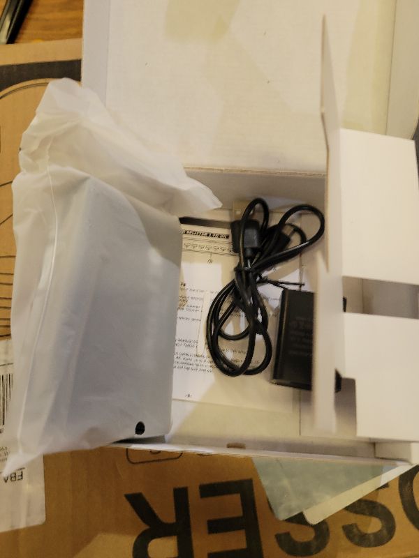 Photo 1 of 1x4 HDMI Splitter, 1 in 4 Out HDMI Splitter Audio Video Distributor Box Support 3D & 4K x 2K Compatible for HDTV, STB, DVD, PS3, Projector Etc, Duplicate/Mirror Screen Only (Not Extend)