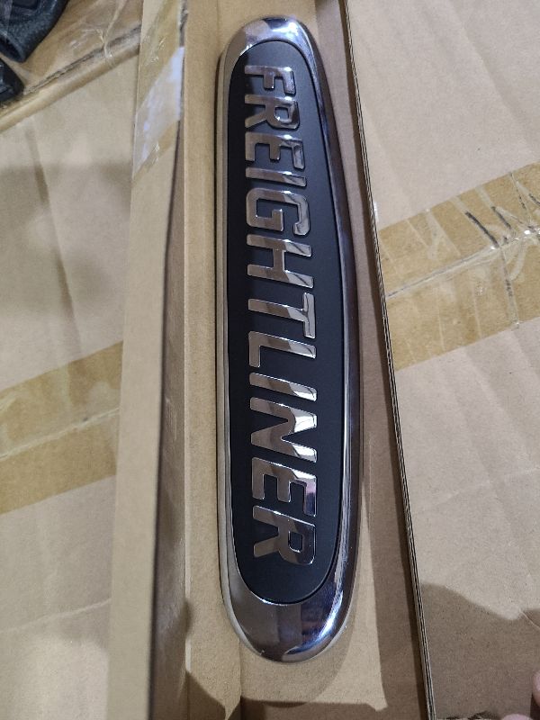 Photo 1 of 1Pc Grille Freightliner Sprinter Emblem Truck 2500 3500 Hood 3D Badge Nameplate Logo Replacement for 03-06 Freightliner 5104449AA (Silver Black)