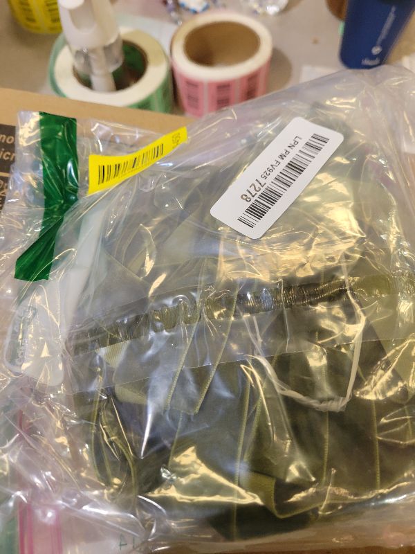 Photo 1 of 12Pcs Green Velvet Ribbon Bows Christmas Tree Decorations,5in x 10in St Patricks Day Ornaments for Tree Home Party Front Door Wreath Garland Holiday Decor