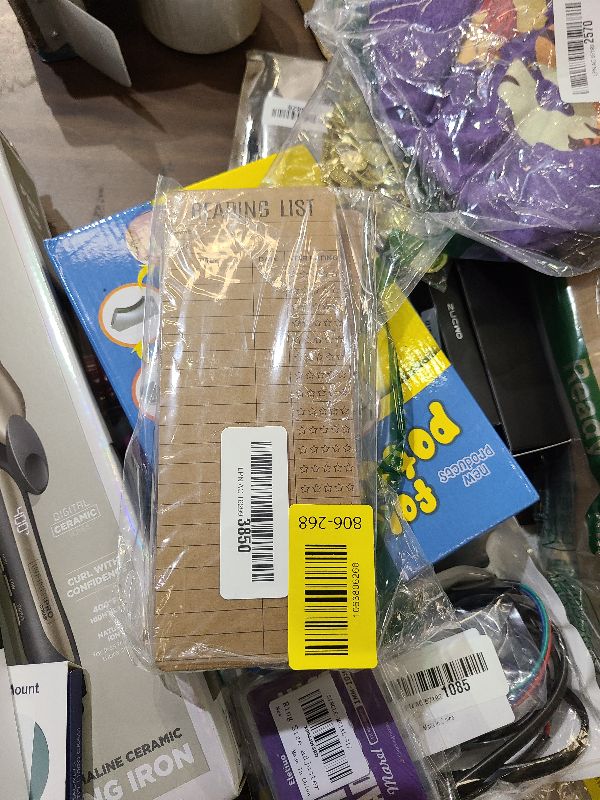 Photo 1 of 110 PCS Reading List Bookmarks, Kraft Book Tracker and Reading Log Bulk Bookmarks for Book Lovers, Students, Teachers, Graduation Gifts, Back-to-School Supplies (3” x 7.9”)