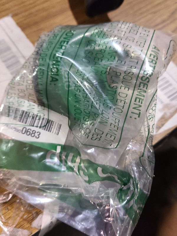 Photo 1 of 10591D Locking Diesel Fuel Cap Gas Cap Fuel Tank Caps Fit for Chevy Silverado Express C3500 K3500, Dodge Ram 3500 W350 D350, Ford F-250 E-350, GMC Sierra Savana, OE # 9MGC791, MGC791, 10591