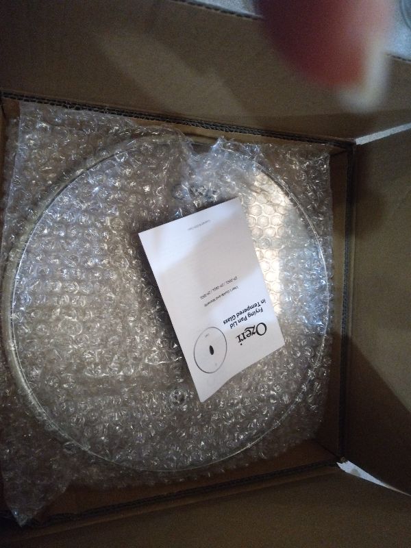 Photo 1 of 10" Frying Pan Lid in Tempered Glass, by Ozeri