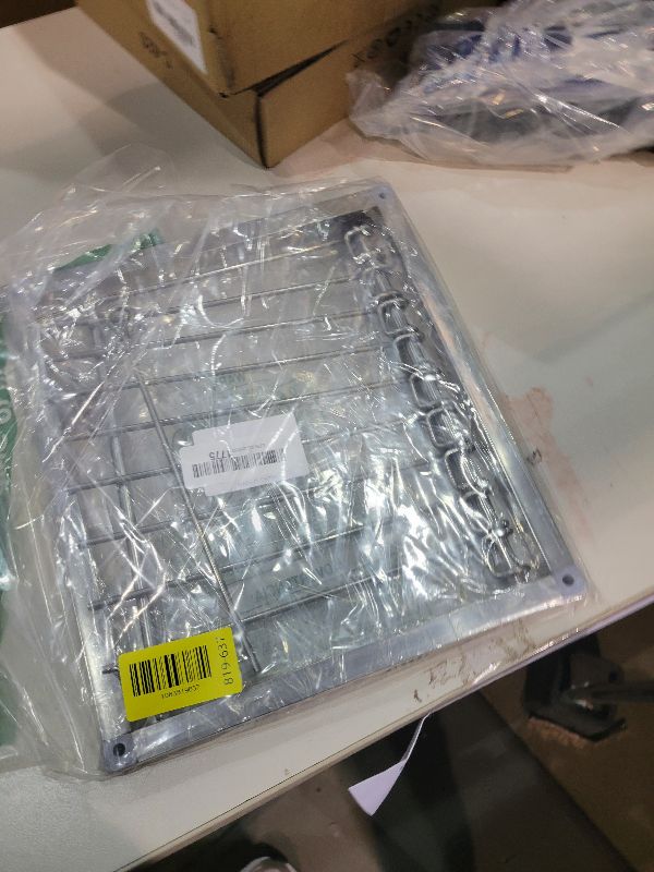 Photo 1 of 1PC Bird Cages Trap Stainless Steel Pigeon Trap Door Wire Bars Frame Entrance U-Trap for Pigeon Birds House Door (29 * 26 cm)
