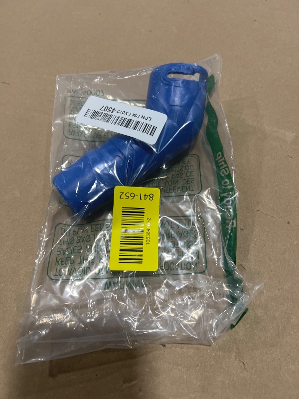 Photo 1 of 1 Pc R0532400 Cleaner Twist-Lock 45-Degree Elbow Extension, Fit for Baracuda T5 Duo & Zodiac MX6/MX8 Suction Side Automatic Pool Cleaners, Fit into Pool Wall Tightly to Operate Sweeper or Skimmer