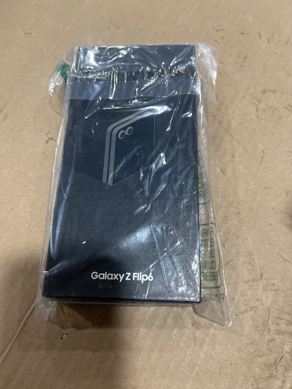 Photo 1 of Samsung Galaxy Z Flip6, 512GB Unlocked Android Smartphone, FlexCam, Photo Assist, Camcorder Mode, Live Interpreter, Foldable Design, Pocket-Sized Portability, 2024, US 1 Yr Warranty, Silver Shadow