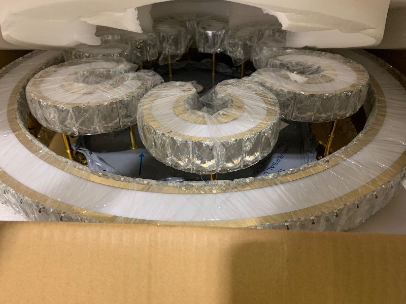 Photo 1 of Modern Flush Mount Ceiling Chandeliers Dining Room LED Light Crystal Lights for Living Room Gold Sparkling Chandeliers Interior Luxury Lighting Fixtures Bedroom Ofiice Dimmable Light 2700K 6000K