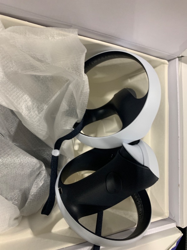 Photo 1 of PlayStation VR2 (PSVR2)