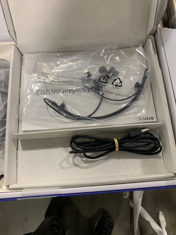 Photo 1 of PlayStation VR2 (PSVR2)