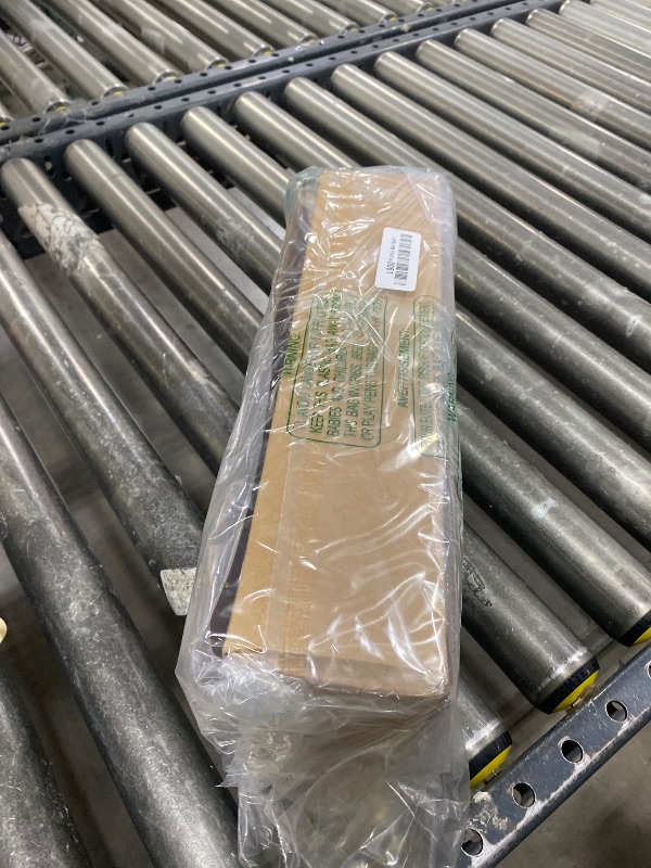 Photo 1 of 190cm/74.8inch Artificial Creepy Flexible Tree Branches Faux Grape Vines Garland Twigs with Moss Wood Craft for Halloween Door Wall Hanging Cottage Haunted Mansion Theme Outdoor Mantel Decoration (1)