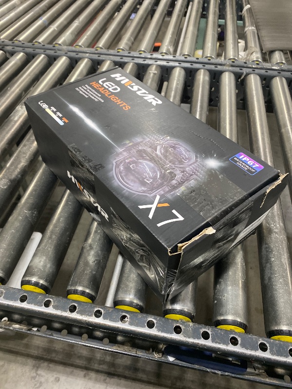Photo 1 of Hwstar X7 LED Headlights IP67 Waterproof Grade LED 6000K Dot Approved