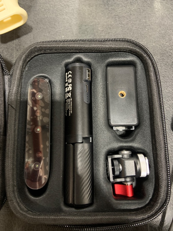 Photo 1 of Creality 3D Scanner CR-Scan Ferret for 3D Printing Handheld Scanner 30 FPS Scanning Speed 0.1mm Accuracy Full Color for Android Phone PC Win 10/11