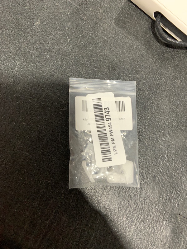 Photo 1 of (2 PCS) 71769-60040 Front Seat Back Panel Clips,for Toyota Prado 2.7L 3.0L 4.0L (2009-2020) & Lexus GX400 GX460 (2010-2017)