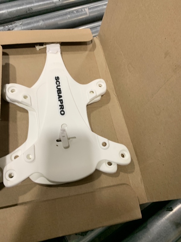 Photo 1 of SCUBAPRO Hydros Pro Color Kit, White