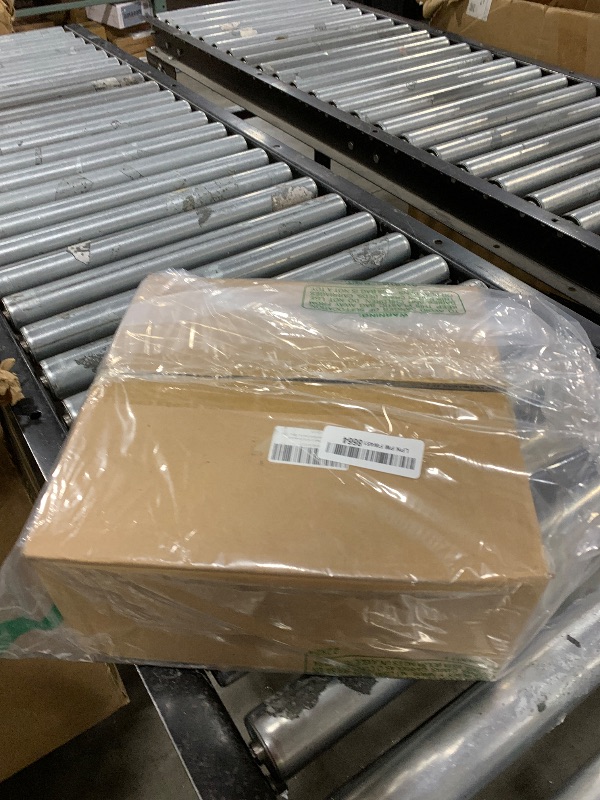 Photo 1 of GOSCHE 26oz Glass Tumbler with Straws and Lids, Ribbed Iced Coffee Cups, Thickened Glass Cups Set Ideal for Coffee, Smoothies, Cocktails, and Juices, Clear, 2 Pack