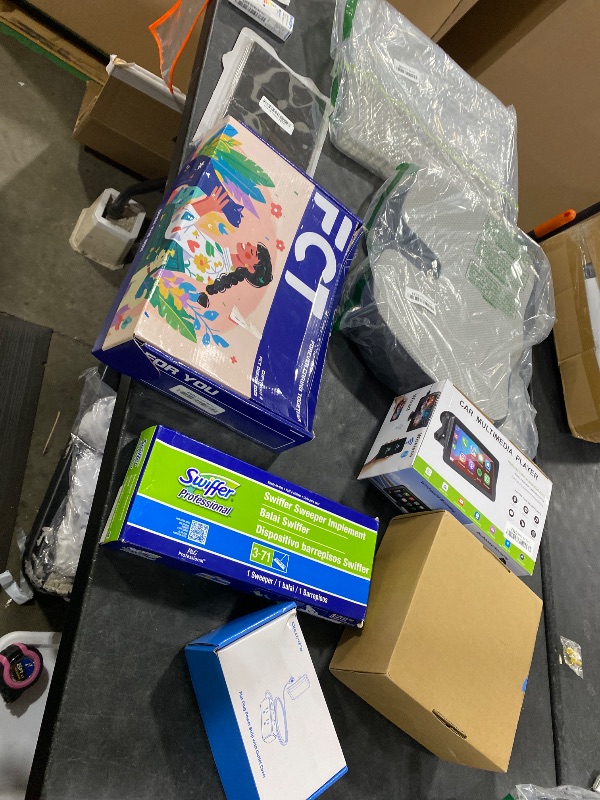 Photo 1 of BULK AND MIXED ITEAMS 