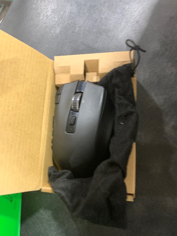 Photo 1 of Razer Naga V2 HyperSpeed Wireless MMO Gaming Mouse: 19 Programmable Buttons - HyperScroll Technology - Focus Pro 30K Optical Sensor - Mechanical Mouse Switches Gen-2 - Up to 400 Hr Battery Life