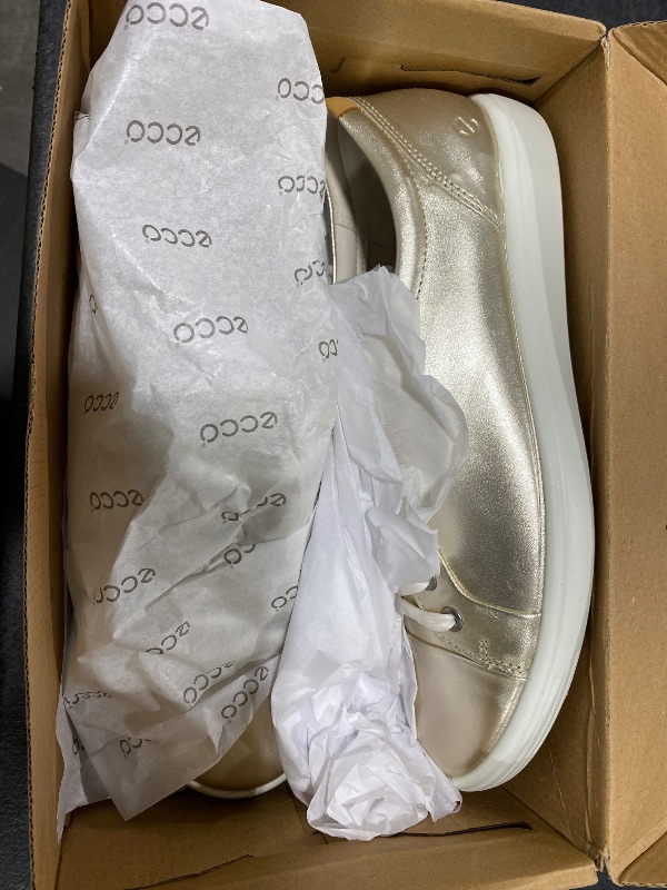 Photo 1 of ECCO Soft 7, Pure White Gold, 12-12.5