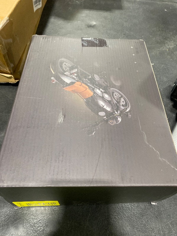 Photo 1 of Nifeliz Iron 83 Motorcycle Model Set for Adults, Classic Cruiser Bike Building Set with Realistic Details, Collectible Display Model and Gift for Motorcycle Enthusiasts (827 PCS, NF10342)