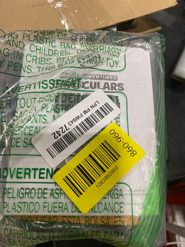 Photo 1 of LeapFrog Magic Adventures Binoculars with Screen Capture, Night Vision for Kids Ages 4 and up, White