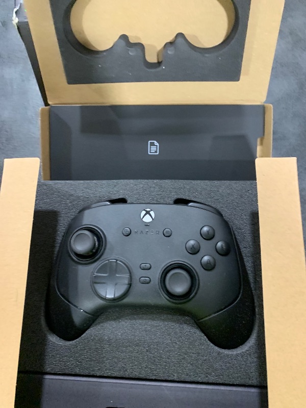 Photo 1 of Razer Wolverine V3 Tournament Edition Wired Gaming Controller: Licensed for Xbox Series X|S, Xbox One, Windows PC - 6 Remappable Buttons - Fast Triggers - USB-C Cable - Wired Tournament Mode - Black (Renewed)