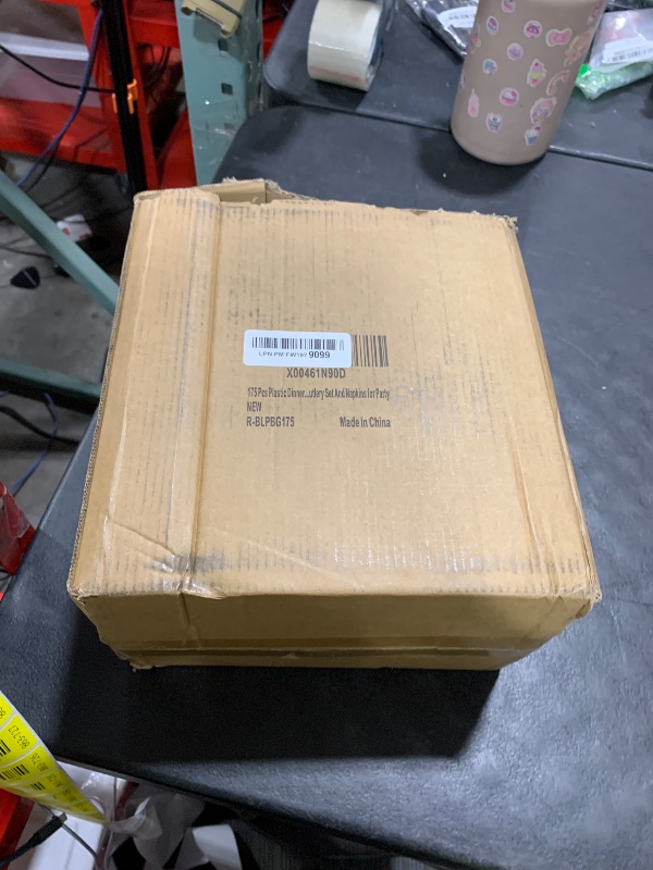 Photo 1 of Rubtlamp 175 Pcs Plastic Dinnerware Set (25 Guests), Blue Disposable Plates With Gold Rim, Hammered Party Plates Set Include Dinner Platos, Dessert Platos, Cups, Cutlery And Napkins for Party