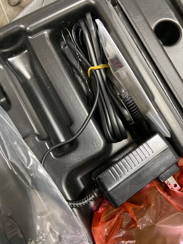 Photo 1 of Andis 79170 Pulse Zr II 5-Speed Detachable Blade Clipper, Cordless Animal/Dog Grooming, Removable Lithium Ion Battery, LED Charge Light, Black