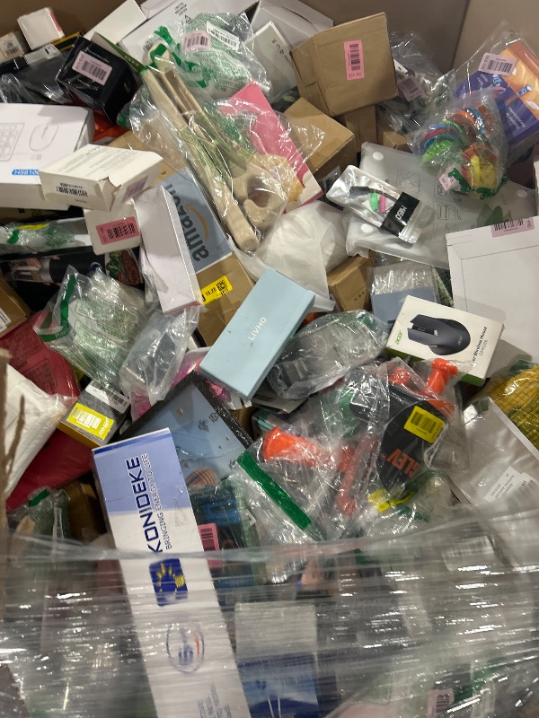 Photo 1 of Nellis Variety Box pallet mixed items

