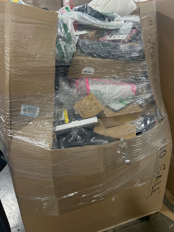 Photo 1 of Nellis Variety Box pallet mixed items

