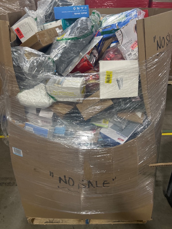 Photo 1 of Nellis Variety Box pallet mixed items
