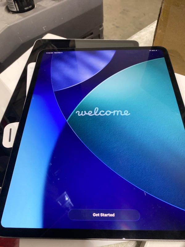 Photo 1 of Apple iPad Pro 13-Inch (M4): Built for Apple Intelligence, Ultra Retina XDR Display, 512GB, 12MP Front/Back Camera, LiDAR Scanner, Wi-Fi 6E, Face ID, All-Day Battery Life — Space Black