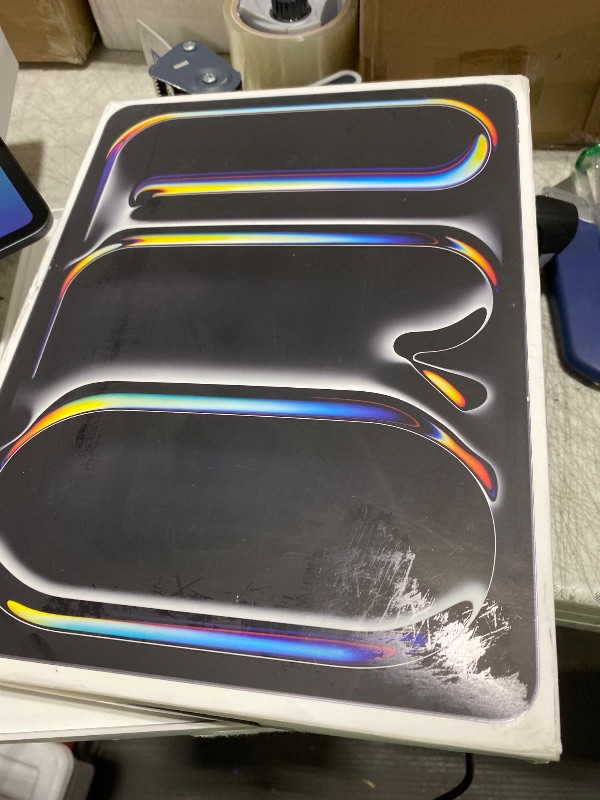 Photo 1 of Apple iPad Pro 13-Inch (M4): Built for Apple Intelligence, Ultra Retina XDR Display, 512GB, 12MP Front/Back Camera, LiDAR Scanner, Wi-Fi 6E, Face ID, All-Day Battery Life — Space Black