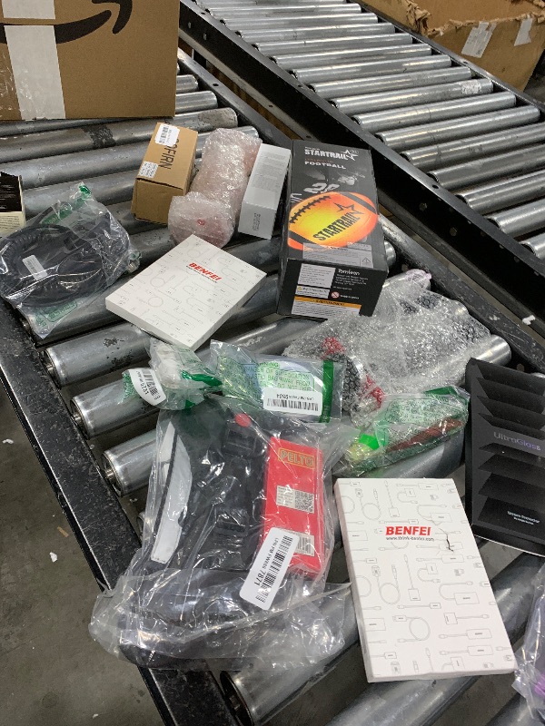 Photo 1 of NELLIS VARIETY SMALL BOX\ SEE NOTES FOR DETAILS 