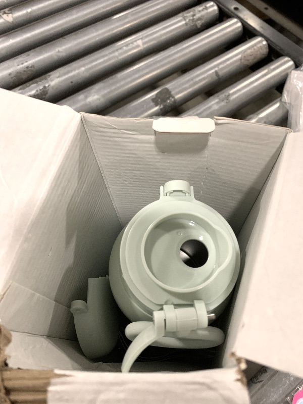 Photo 1 of Portable Bottle Warmer Extended Battery Life - Dual Heating Modes for Breast Milk & Water, 17 Ounces, Fast Heating, Ideal for Travel, Outdoor, Baby Shower, Green