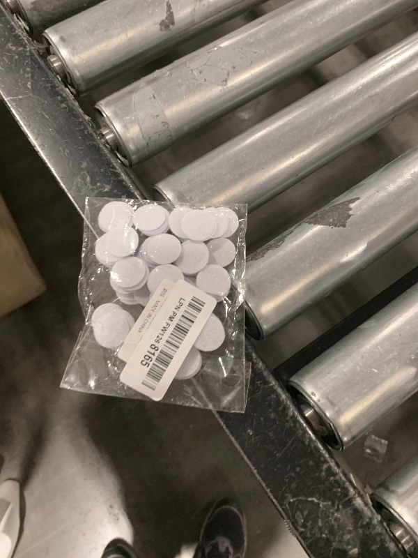 Photo 1 of Microdermabrasion Filter, 100Pcs Microdermabrasion Cotton Filters Replacement Round Filtering Pad Vacuum Filters Accesories for Beauty Machine (20mm)