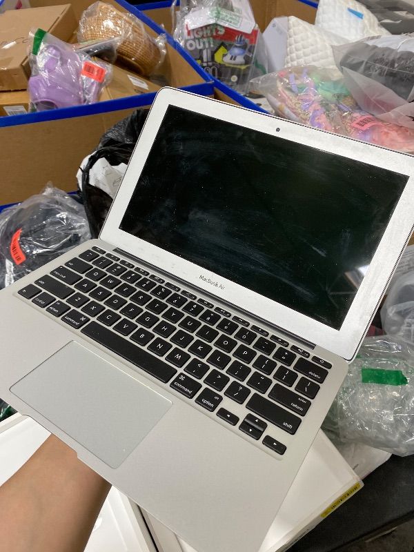 Photo 1 of Apple 2025 MacBook Air 13-inch Laptop with M4 chip: Built for Apple Intelligence, 13.6-inch Liquid Retina Display, 16GB Unified Memory, 256GB SSD Storage, 12MP Center Stage Camera, Touch ID; Silver